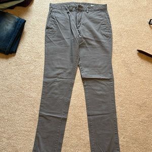 Mens Old Navy grey cotton flex casual flat front pants,  worn once